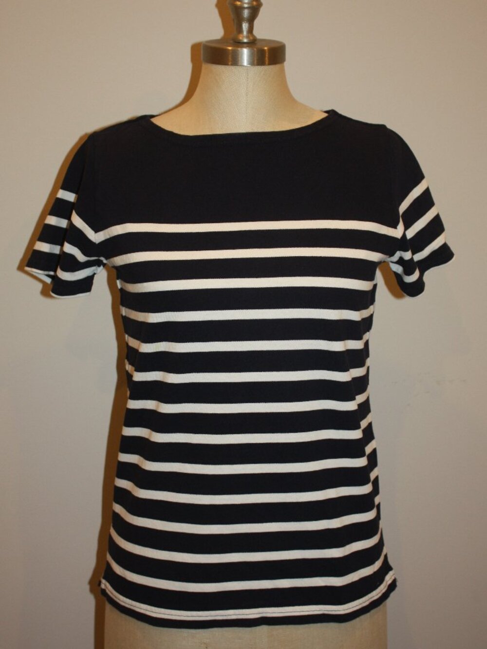 MUJI STRIPED BLUE & WHITE COTTON SHORT SLEEVE T-SHIRT TOP - MEDIUM 4 6
